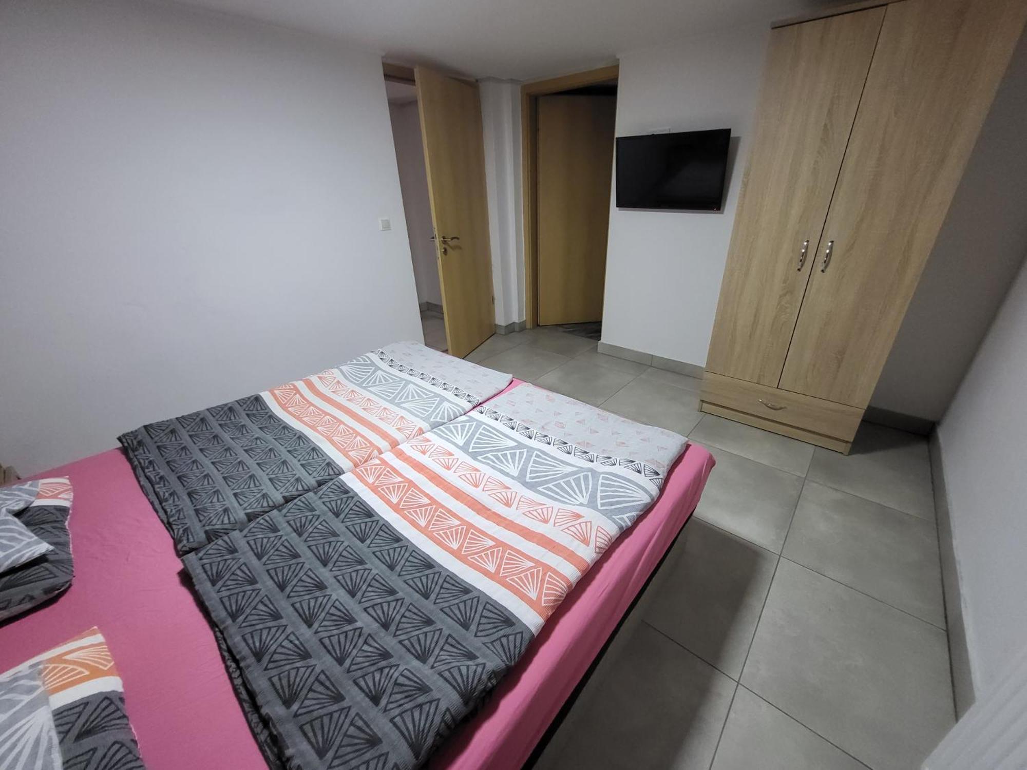 Anita Apartman Šoproň Exteriér fotografie