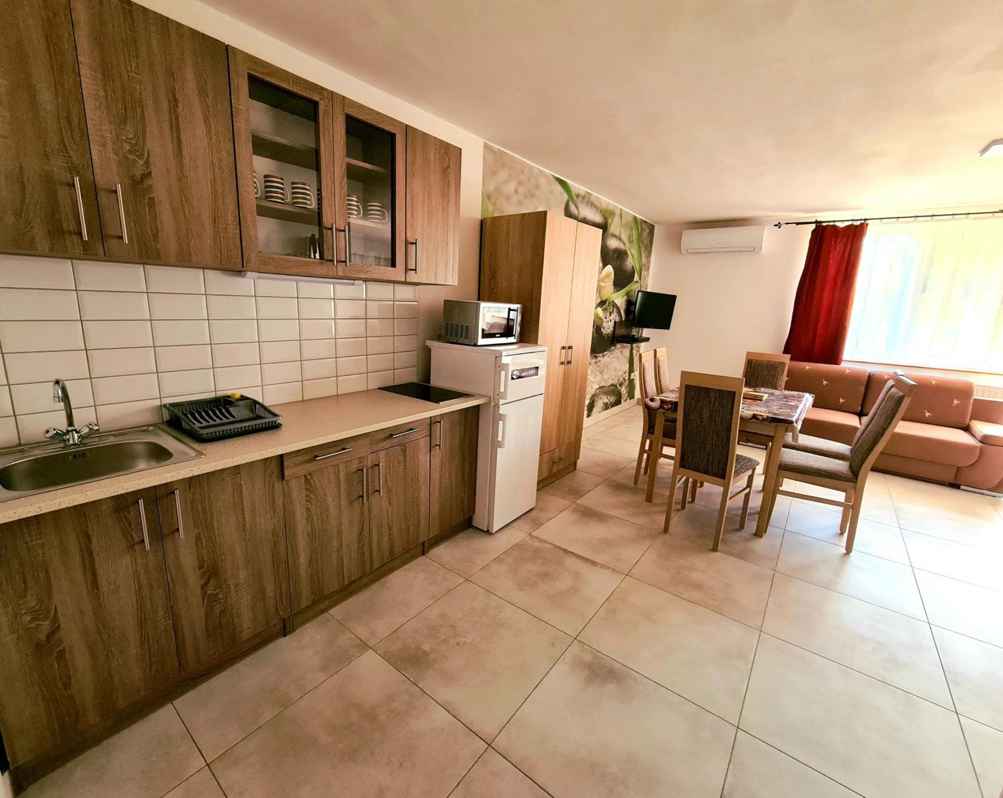 Anita Apartman Šoproň Exteriér fotografie